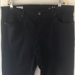 Gap Black Skinny Jeans with ankle zippers